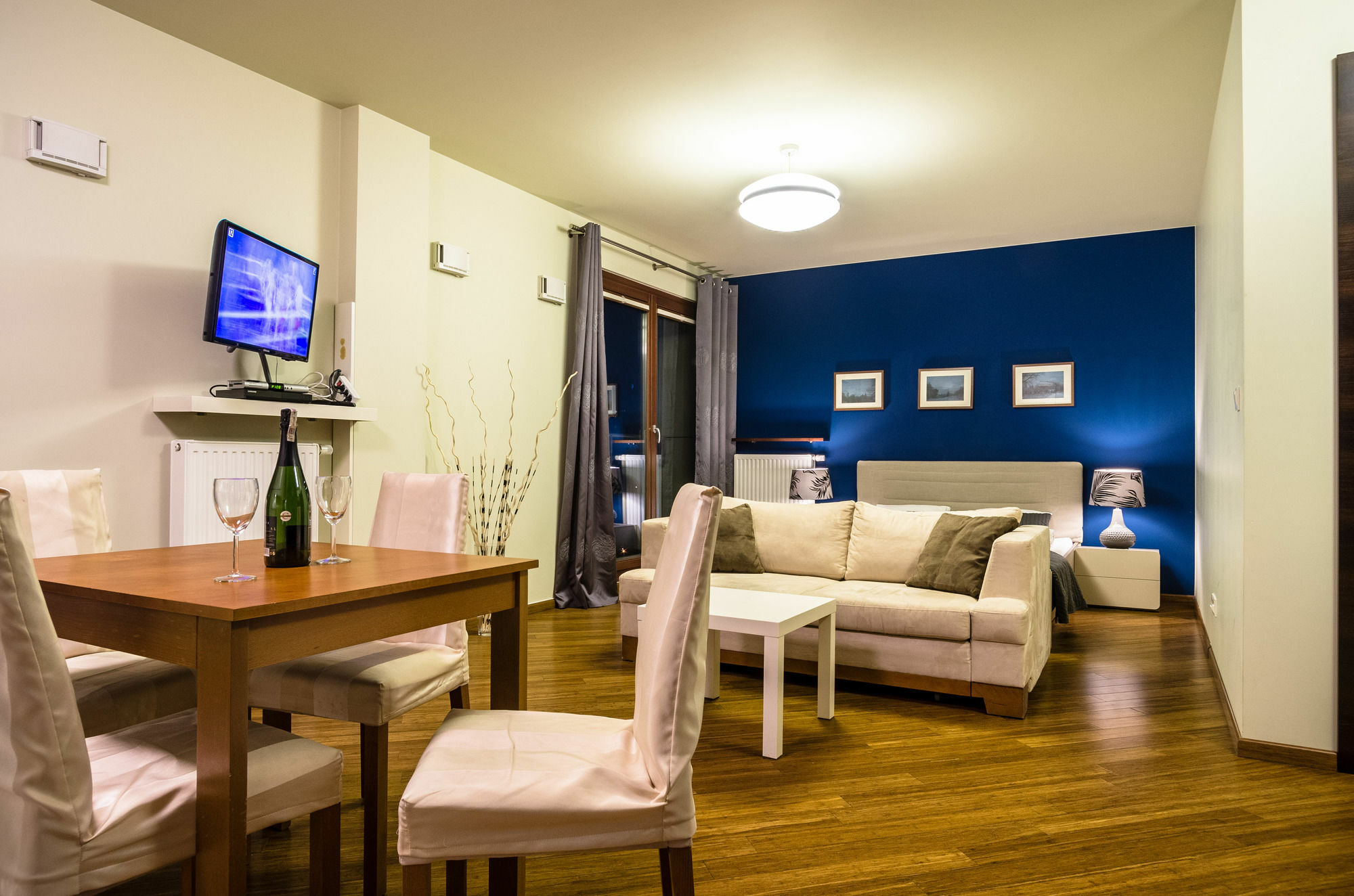 Silver Apartments Варшава Экстерьер фото